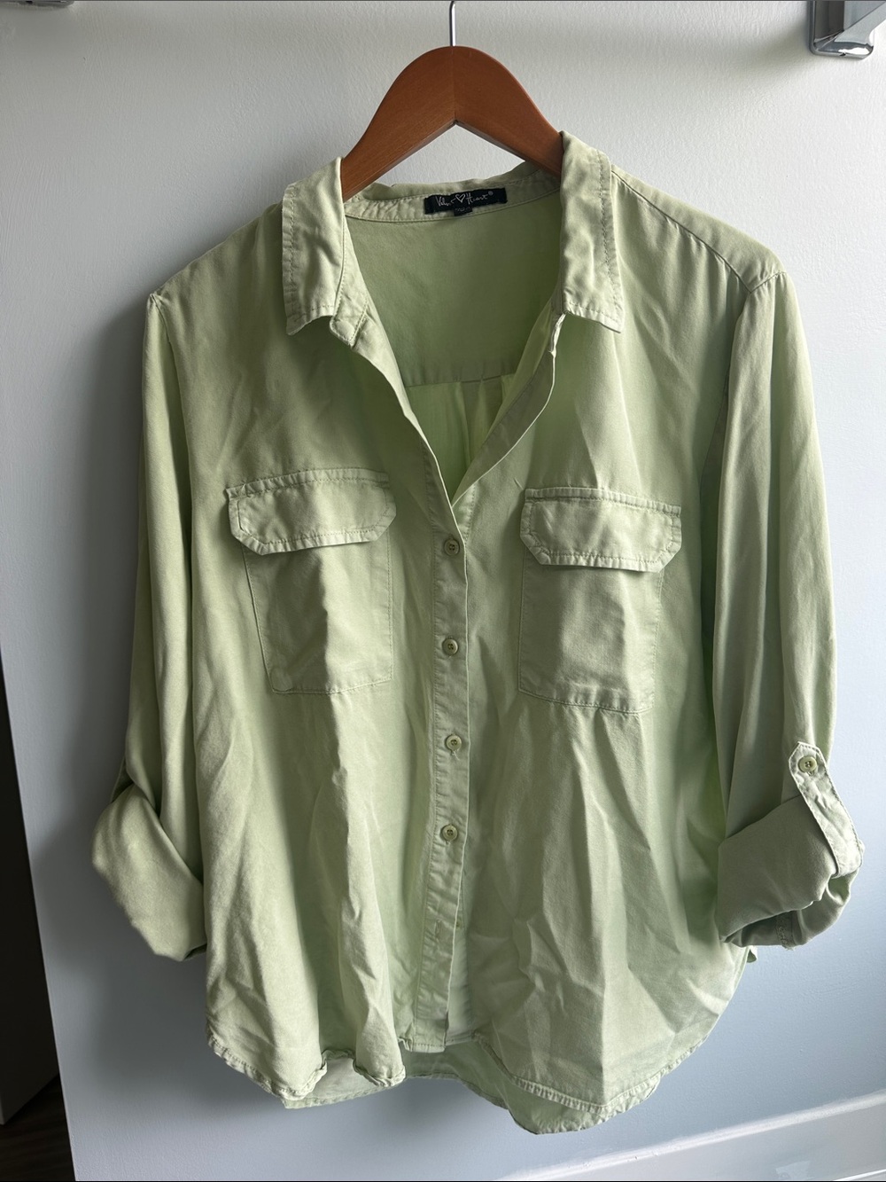 Velvet Heart Light Green Button-Up Utility Blouse